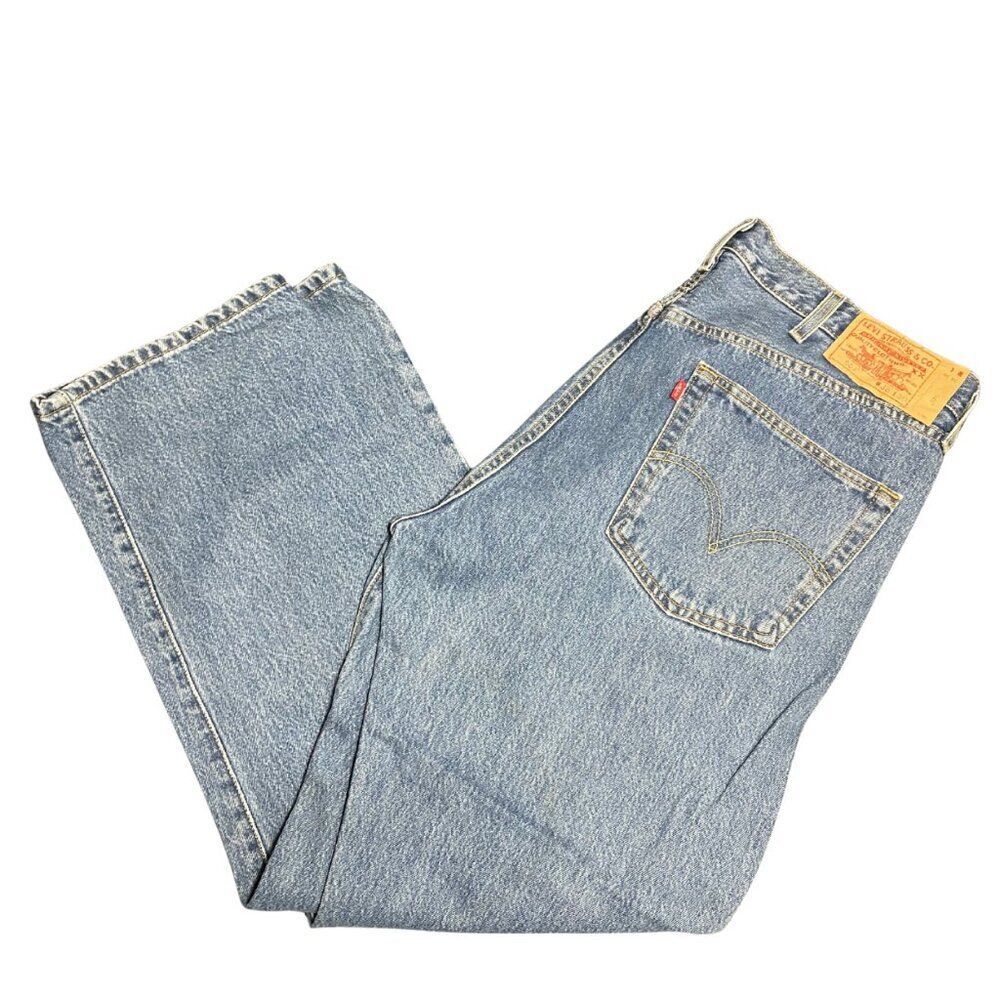 Levi’s 501 Men’s 38x30 Light Stonewash Jeans Button Fly Straight Denim